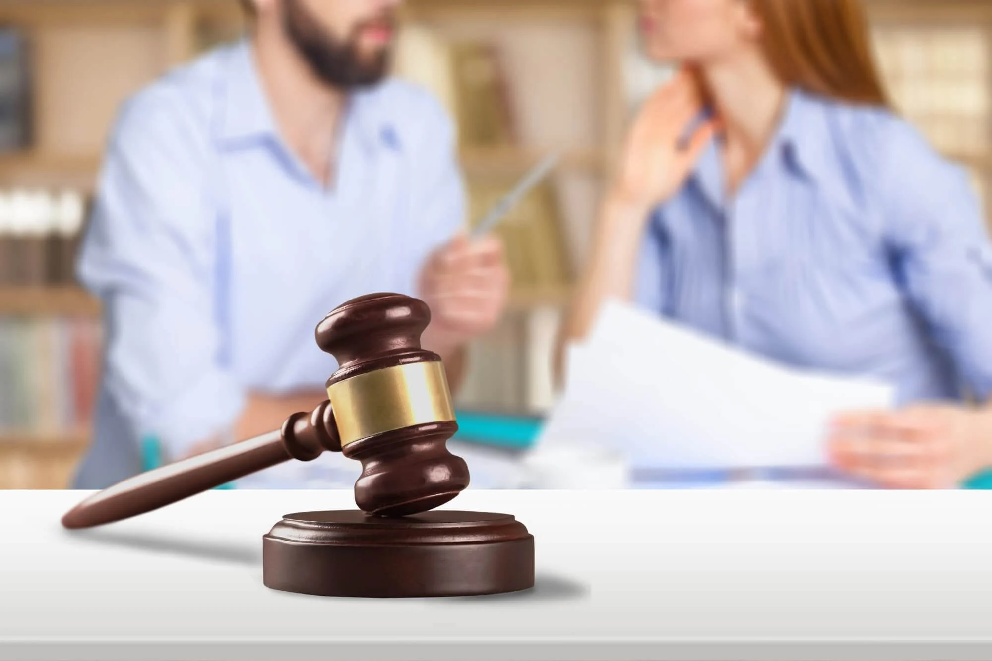 HOW TO CHOOSE A FAMILY LAW ATTORNEY